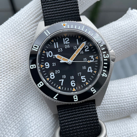 Steeldive SD1944 NH35 Retro Military Watch